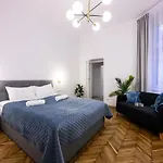 公寓 Unique Style Old Town - 25 Min From The Airport - By Homelike