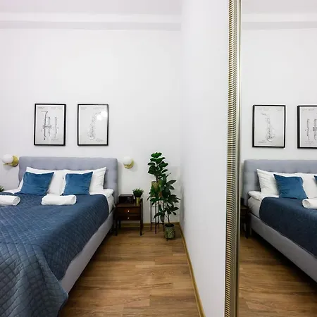 Unique Style Old Town - 25 Min From The Airport - By Homelike Appartamento