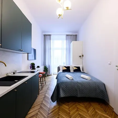 Unique Style Old Town - 25 Min From The Airport - By Homelike Apartment Krakow