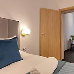 Διαμέρισμα Unique Style Old Town - 25 Min From The Airport - By Homelike