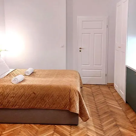 Unique Style Old Town - 25 Min From The Airport - By Homelike Kraków
