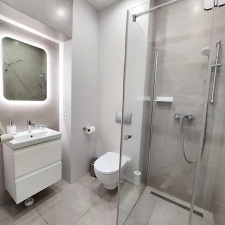 Unique Style Old Town - 25 Min From The Airport - By Homelike *