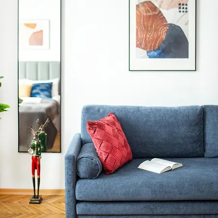 Appartamento Unique Style Old Town - 25 Min From The Airport - By Homelike