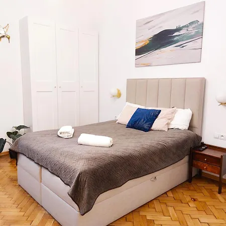 Unique Style Old Town - 25 Min From The Airport - By Homelike Appartamento