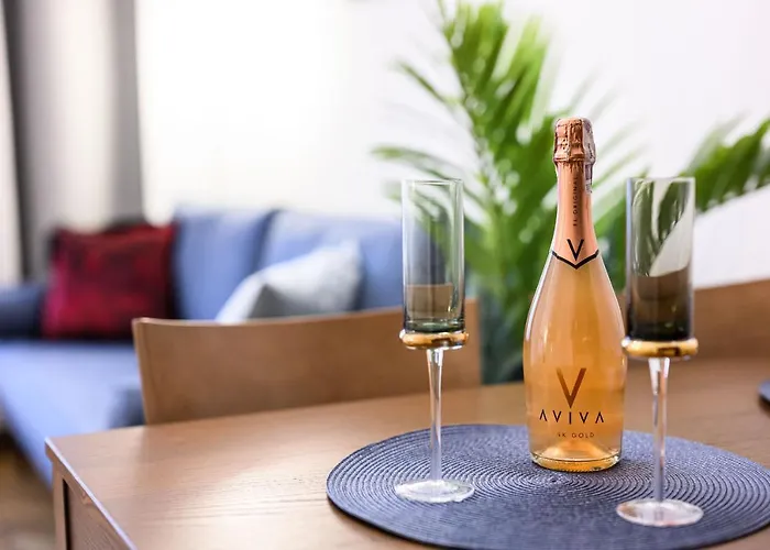 Unique Style Old Town - 25 Min From The Airport - By Homelike Διαμέρισμα Krasków