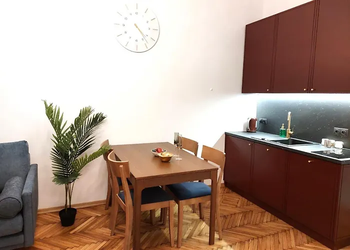 Unique Style Old Town - 25 Min From The Airport - By Homelike アパート クラクフ