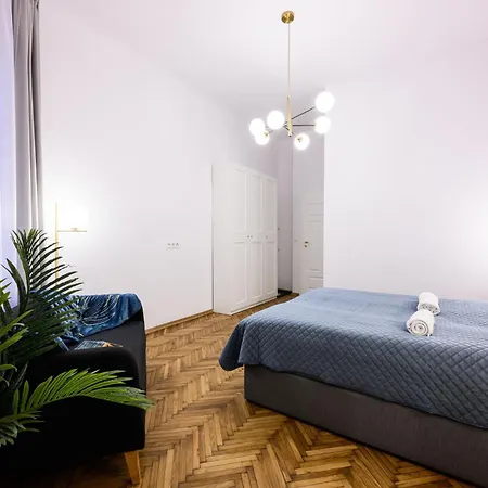 Unique Style Old Town - 25 Min From The Airport - By Homelike * Cracovia