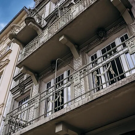 Unique Style Old Town - 25 Min From The Airport - By Homelike Apartment Krakow