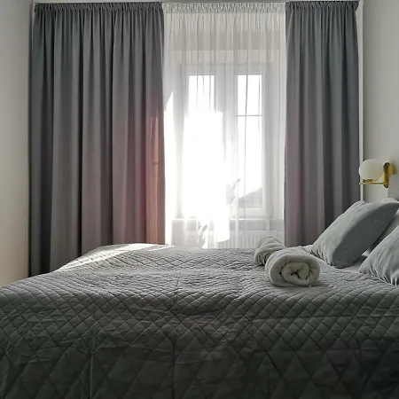Unique Style Old Town - 25 Min From The Airport - By Homelike *
