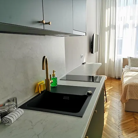 Unique Style Old Town - 25 Min From The Airport - By Homelike Apartment Krakow